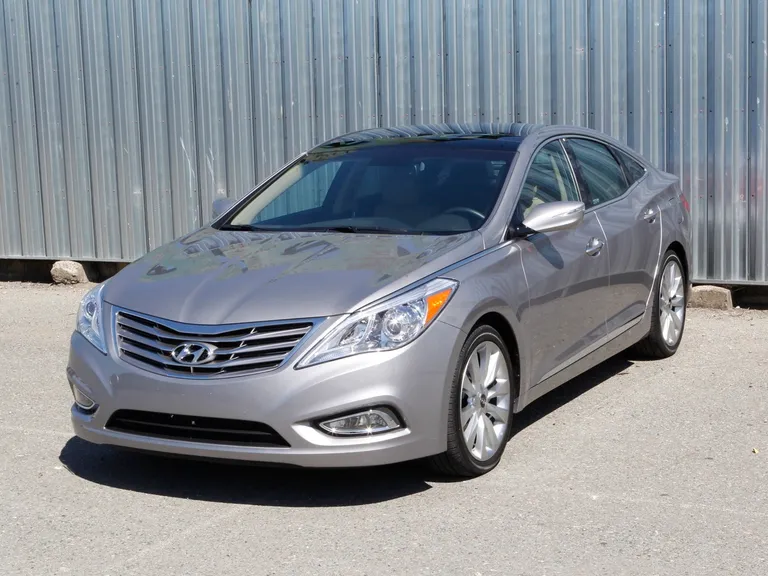 هیوندای آزرا 2012 Hyundai Azera