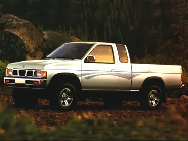 مشخصات فنی نیسان پیکاپ نسل سوم Nissan Pickup G.3th