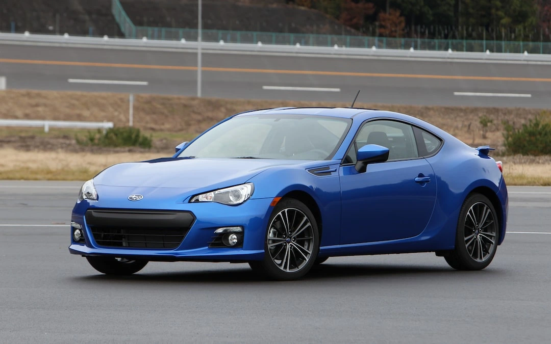 مشخصات فنی سوبارو Subaru BRZ 2012