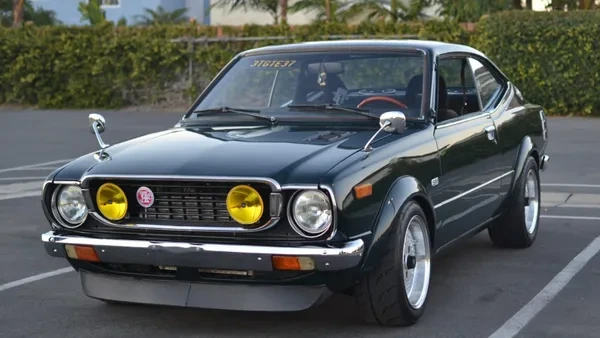 مشخصات فنی تویوتا کرولا نسل سوم Toyota corolla E30