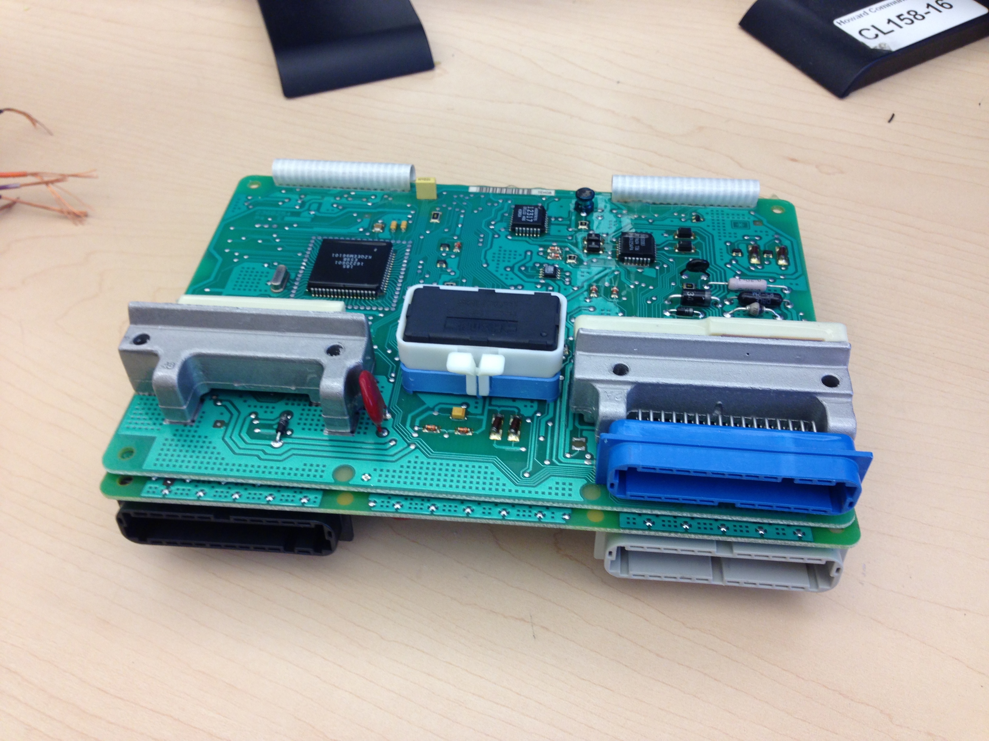 واحد کنترل الکتریکی موتور خودرو یا ECU