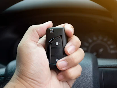 سیستم کیلس Keyless Entry System